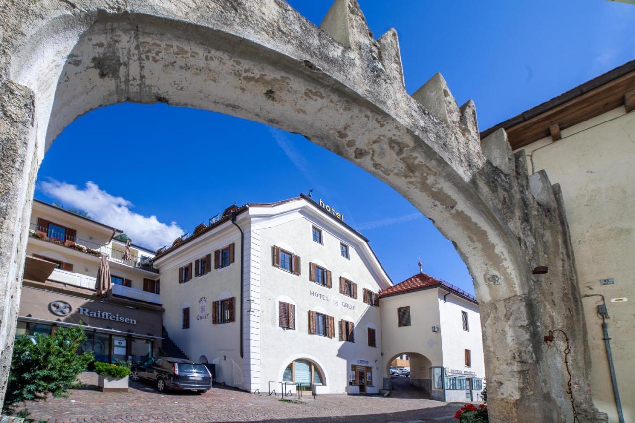 Hotel Greif Malles Venosta Exterior foto